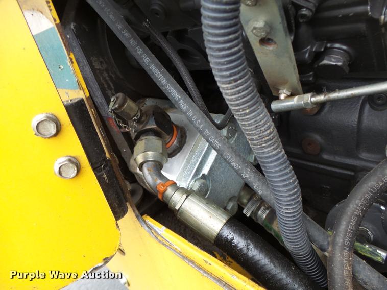 image for item K5676 1999 Vermeer V8550A cable plow