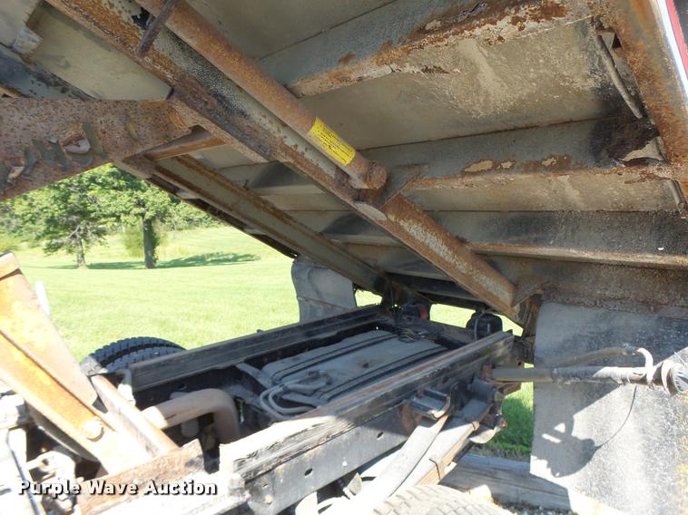 image for item K5690 2008 Ford F550 dump truck