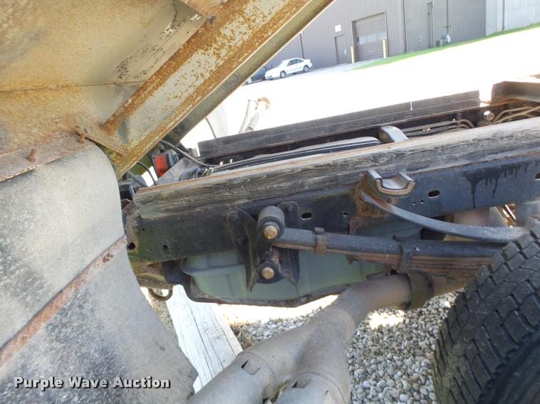 image for item K5690 2008 Ford F550 dump truck