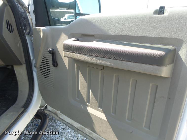 image for item K5690 2008 Ford F550 dump truck