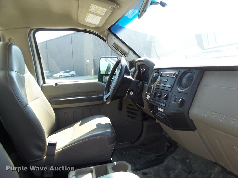 image for item K5690 2008 Ford F550 dump truck