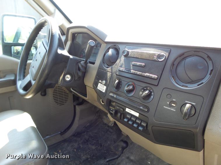 image for item K5690 2008 Ford F550 dump truck