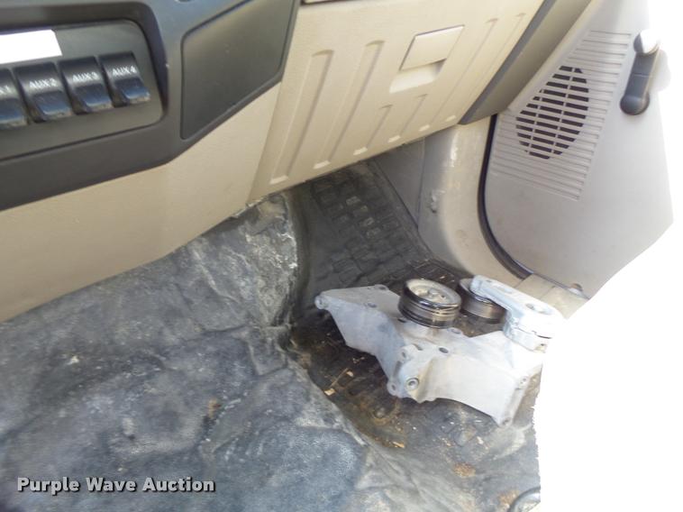 image for item K5690 2008 Ford F550 dump truck