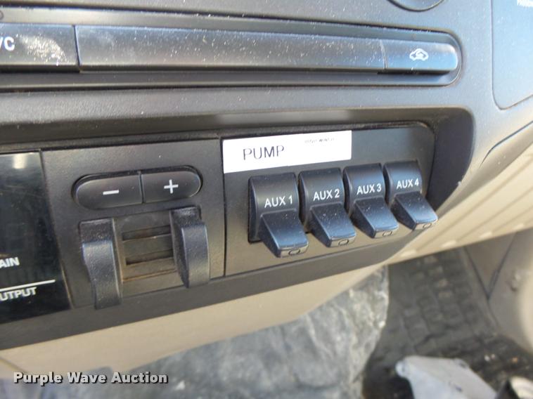 image for item K5690 2008 Ford F550 dump truck