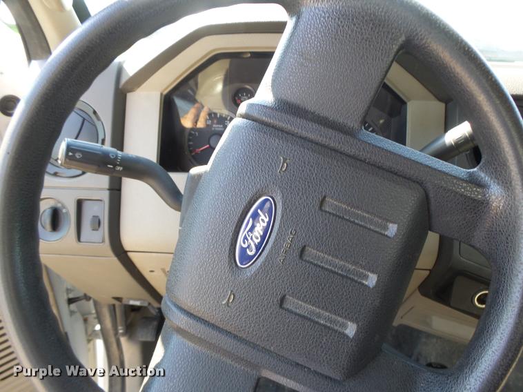 image for item K5690 2008 Ford F550 dump truck