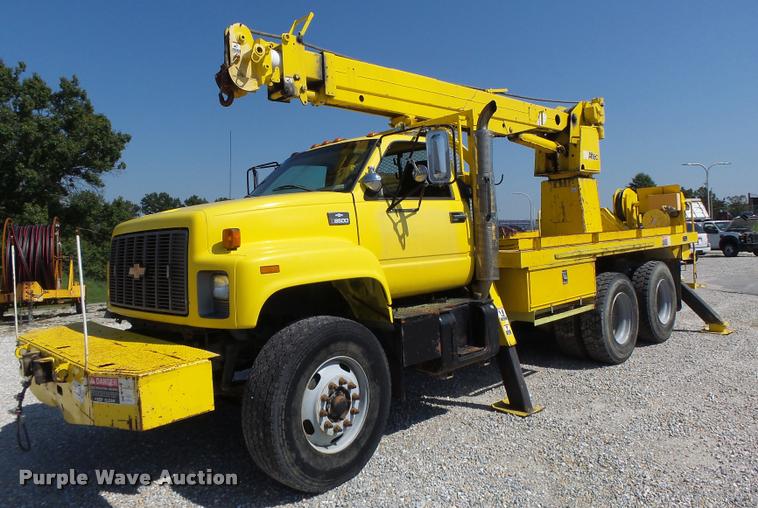 image for item K5691 1999 Chevrolet 8500 crane/bucket truck