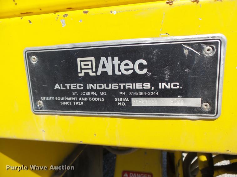 image for item K5691 1999 Chevrolet 8500 crane/bucket truck