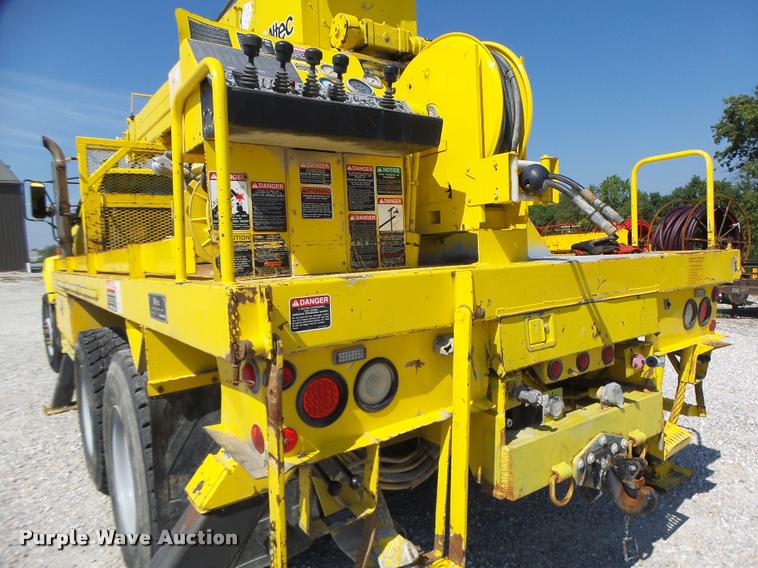 image for item K5691 1999 Chevrolet 8500 crane/bucket truck
