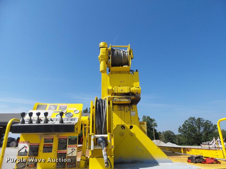 image for item K5691 1999 Chevrolet 8500 crane/bucket truck