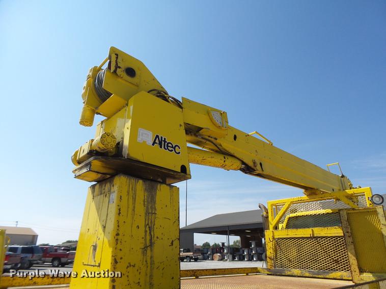 image for item K5691 1999 Chevrolet 8500 crane/bucket truck