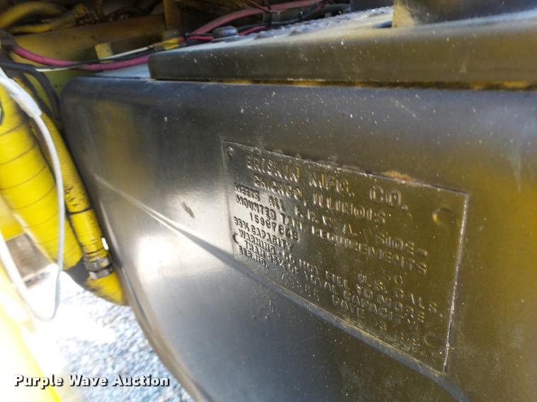 image for item K5691 1999 Chevrolet 8500 crane/bucket truck