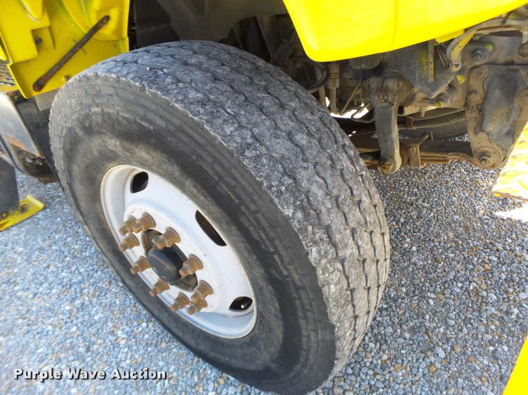 image for item K5691 1999 Chevrolet 8500 crane/bucket truck