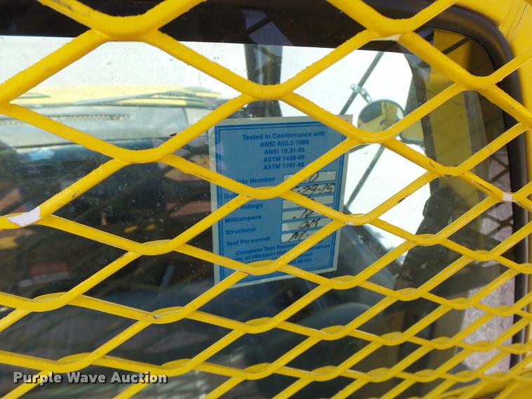 image for item K5691 1999 Chevrolet 8500 crane/bucket truck