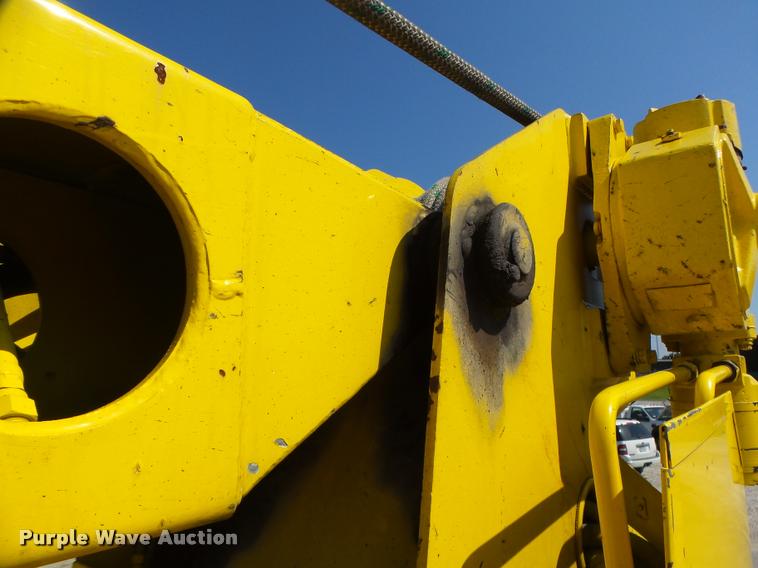 image for item K5691 1999 Chevrolet 8500 crane/bucket truck