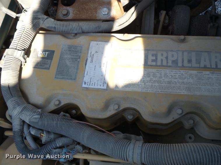 image for item K5691 1999 Chevrolet 8500 crane/bucket truck