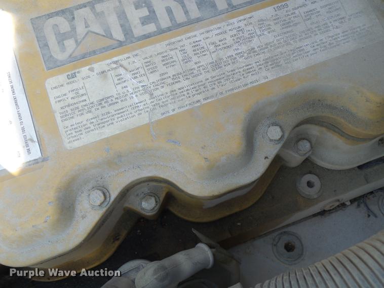 image for item K5691 1999 Chevrolet 8500 crane/bucket truck