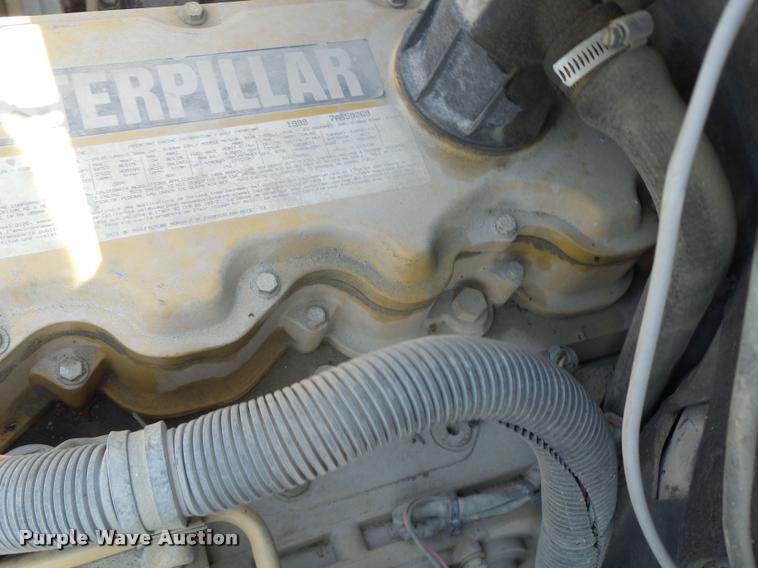 image for item K5691 1999 Chevrolet 8500 crane/bucket truck