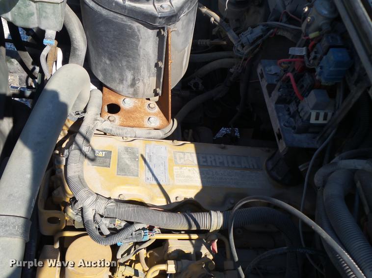 image for item K5691 1999 Chevrolet 8500 crane/bucket truck