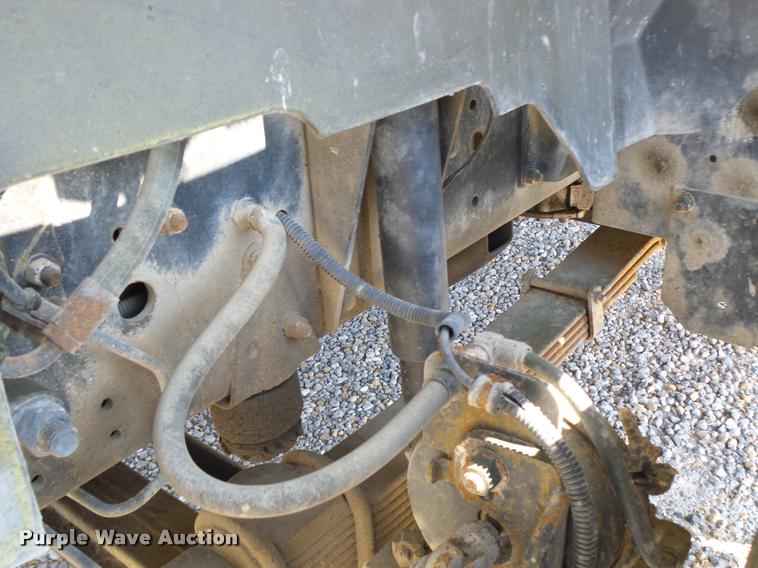 image for item K5691 1999 Chevrolet 8500 crane/bucket truck