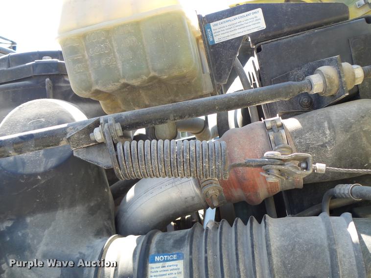 image for item K5691 1999 Chevrolet 8500 crane/bucket truck