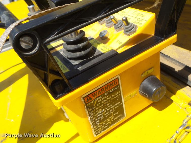 image for item K5691 1999 Chevrolet 8500 crane/bucket truck