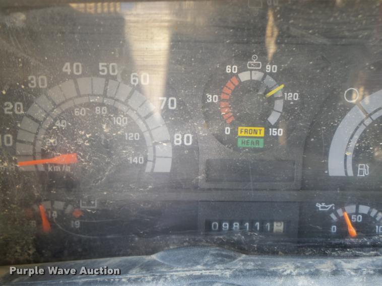 image for item K5691 1999 Chevrolet 8500 crane/bucket truck