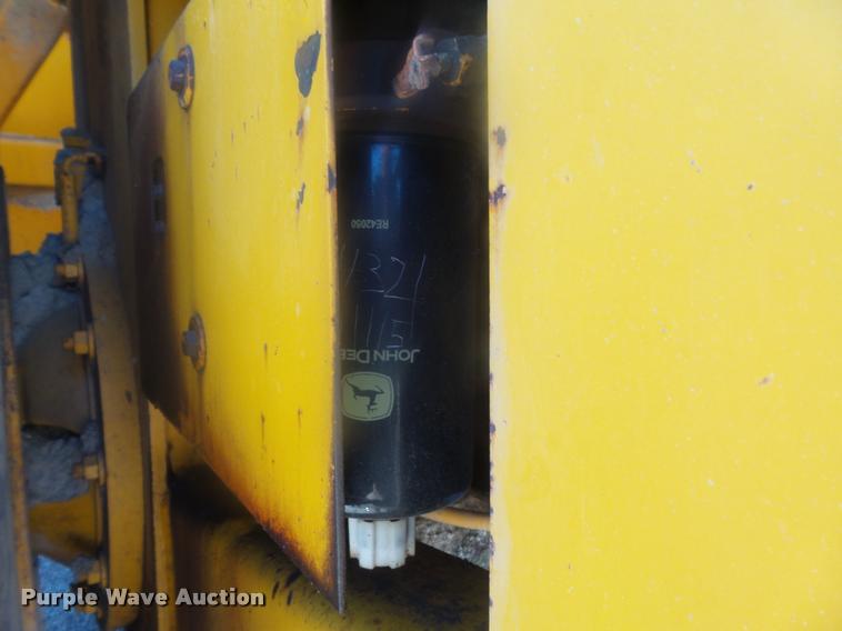 image for item K7718 1989 John Deere 862B elevating scraper