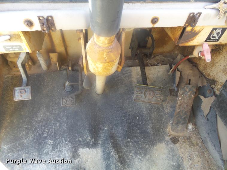 image for item K7718 1989 John Deere 862B elevating scraper