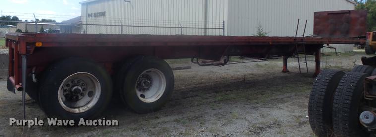image for item K7719 1973 Fruehauf FB29-F2-40 extendable flatbed trailer