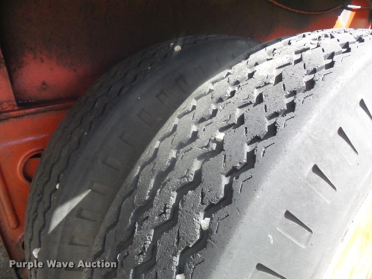 image for item K7719 1973 Fruehauf FB29-F2-40 extendable flatbed trailer