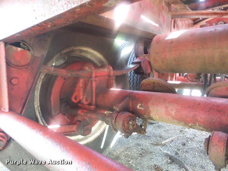 image for item K7719 1973 Fruehauf FB29-F2-40 extendable flatbed trailer