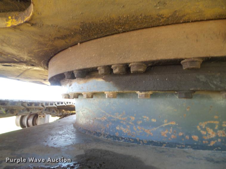 image for item K8167 1999 Komatsu PC200LC excavator