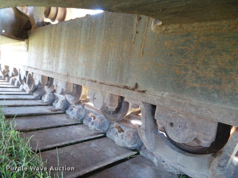 image for item K8167 1999 Komatsu PC200LC excavator