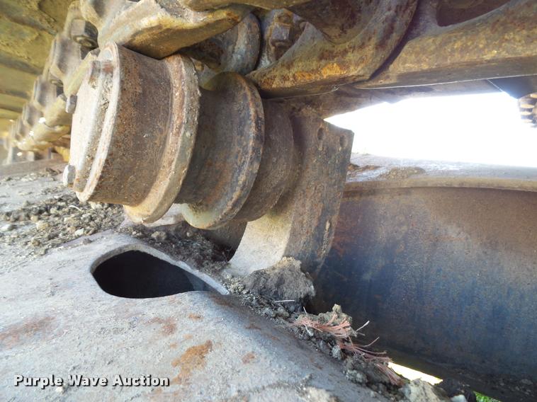 image for item K8167 1999 Komatsu PC200LC excavator