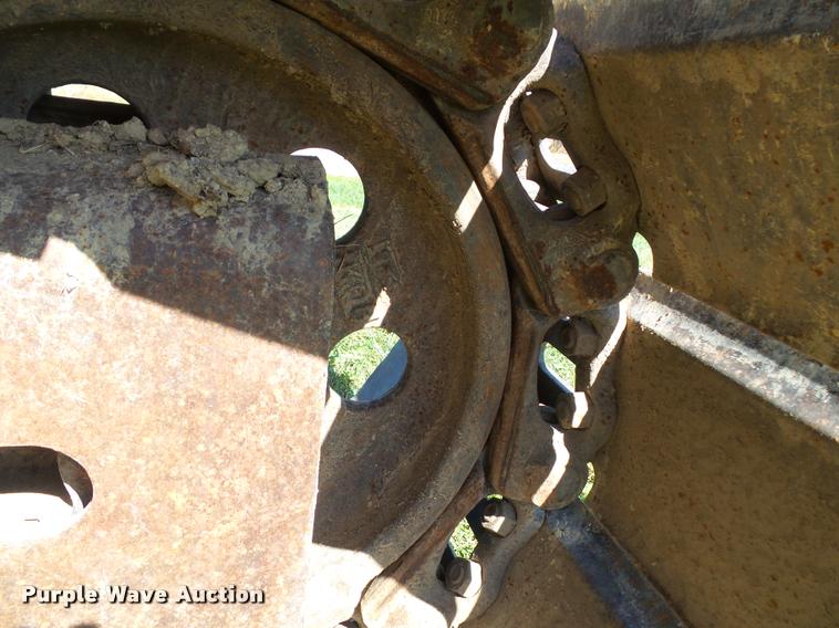 image for item K8167 1999 Komatsu PC200LC excavator