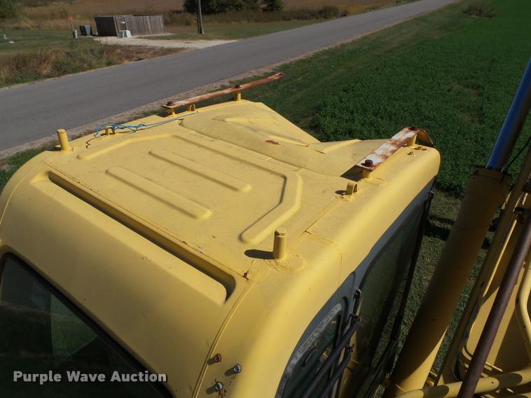 image for item K8167 1999 Komatsu PC200LC excavator