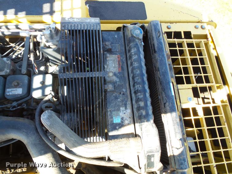 image for item K8167 1999 Komatsu PC200LC excavator
