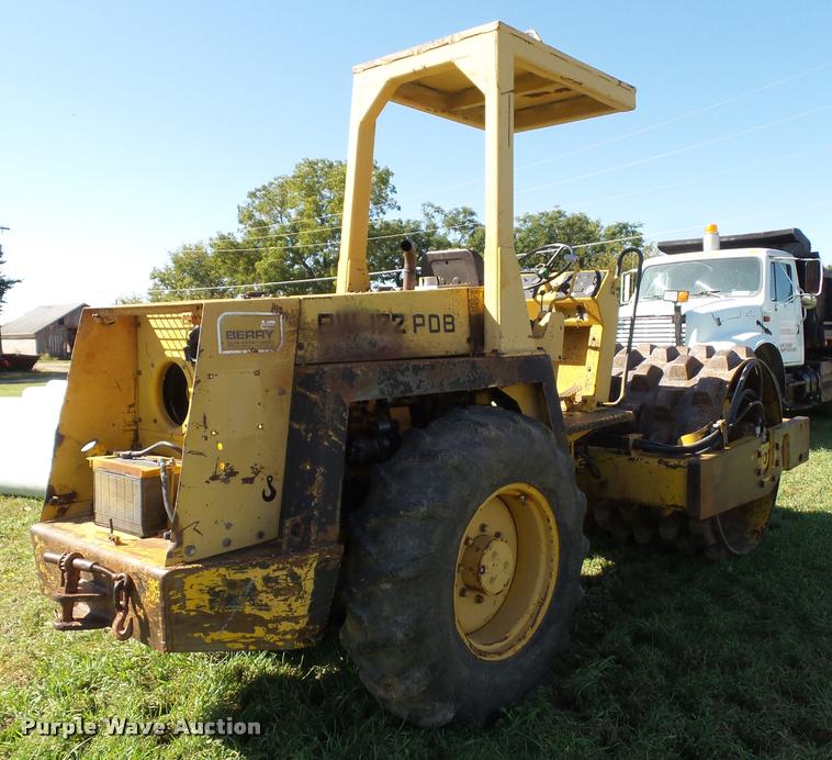 image for item K8168 Bomag BW172PDB single drum roller