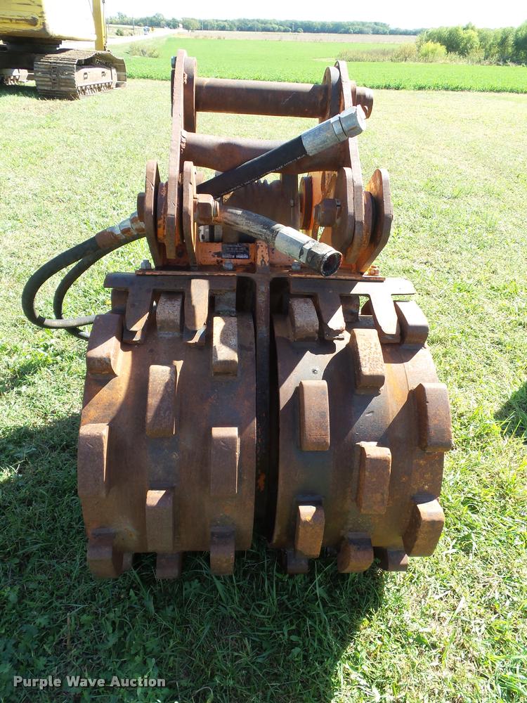 image for item K8172 MBW EXA24/30 padfoot roller attachment