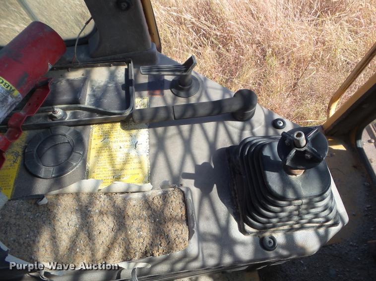 image for item L1701 1989 Fiat-Allis FL10E track loader