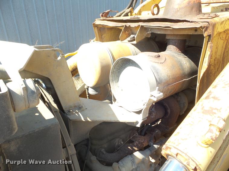 image for item L1701 1989 Fiat-Allis FL10E track loader