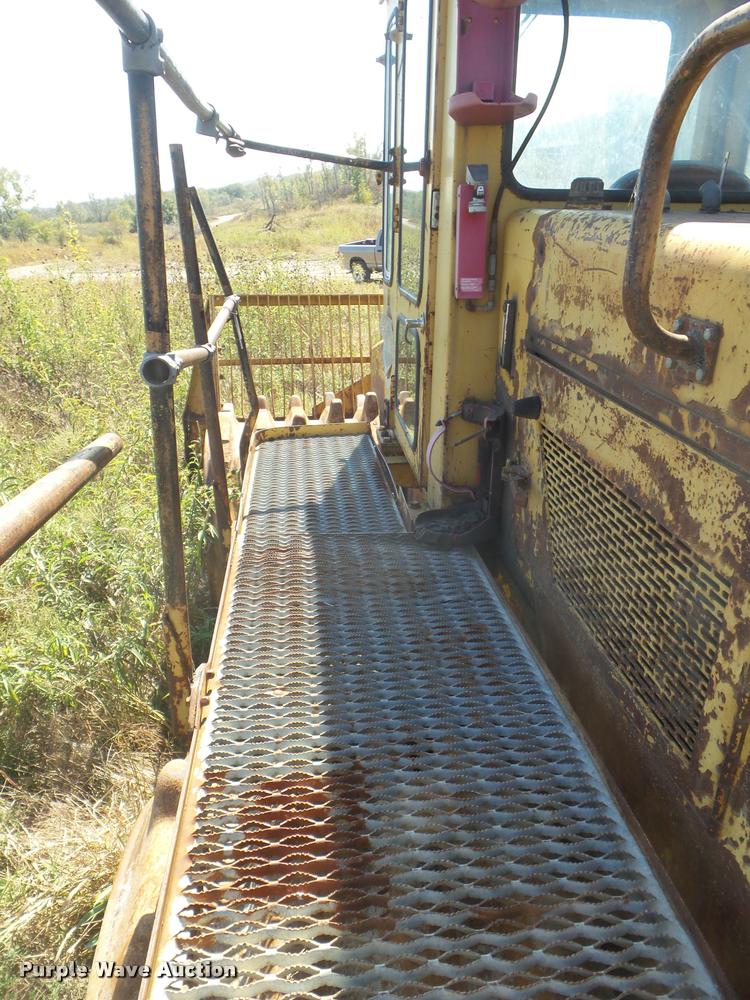 image for item L1702 1983 Bomag landfill compactor