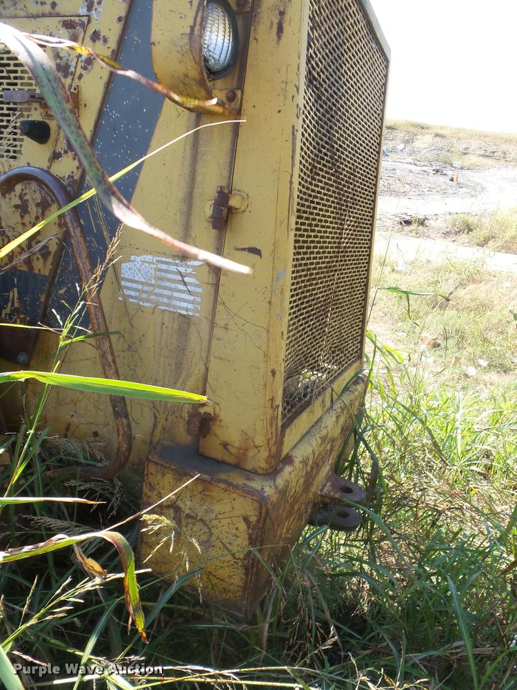 image for item L1702 1983 Bomag landfill compactor