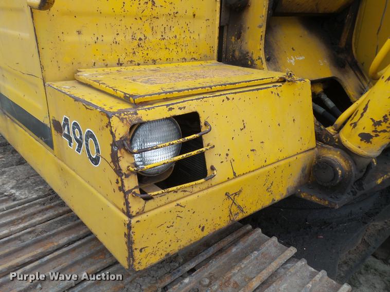 image for item L3257 1985 John Deere 490 excavator