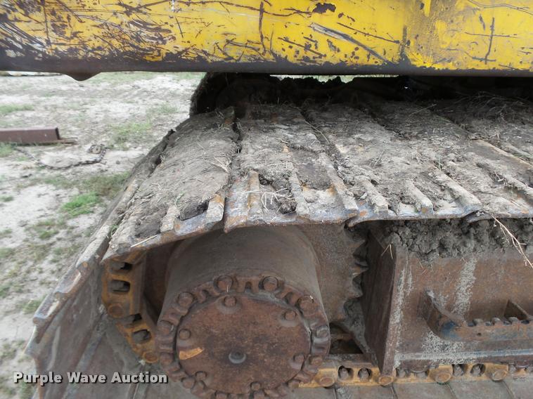 image for item L3257 1985 John Deere 490 excavator