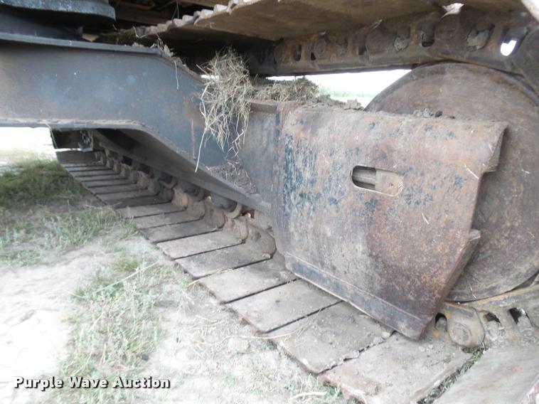 image for item L3257 1985 John Deere 490 excavator