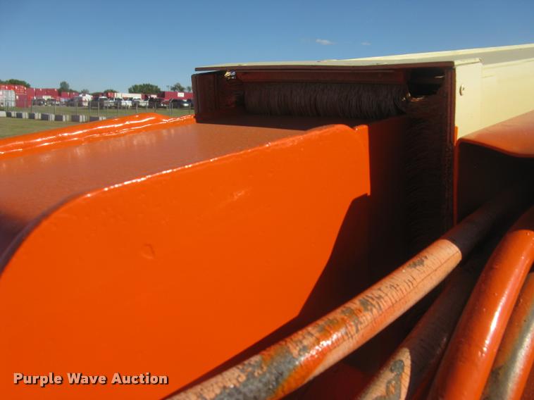 image for item L3891 1999 JLG 600A boom lift