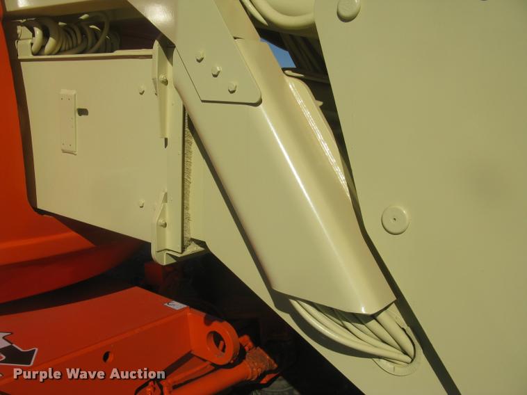 image for item L3891 1999 JLG 600A boom lift