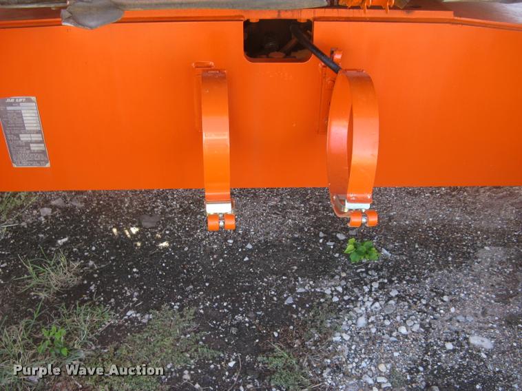 image for item L3891 1999 JLG 600A boom lift