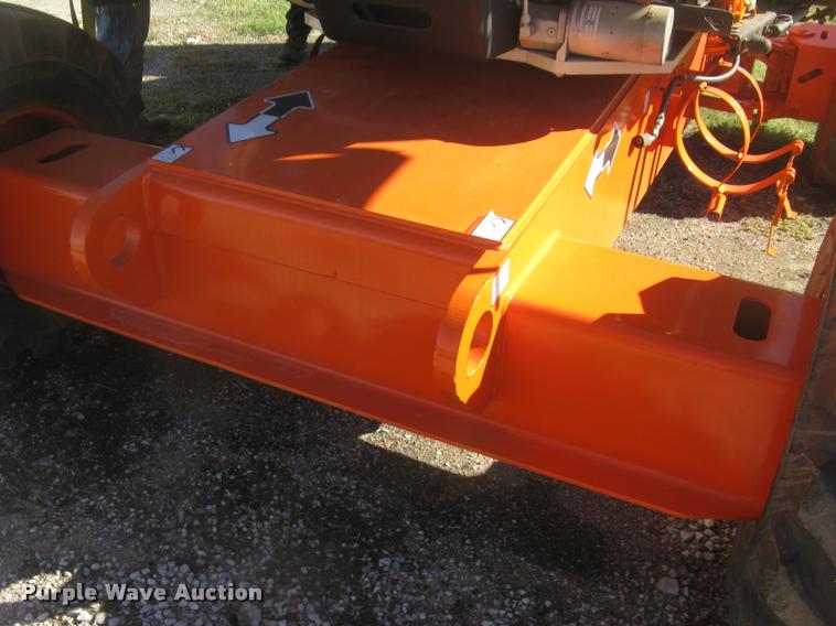 image for item L3891 1999 JLG 600A boom lift